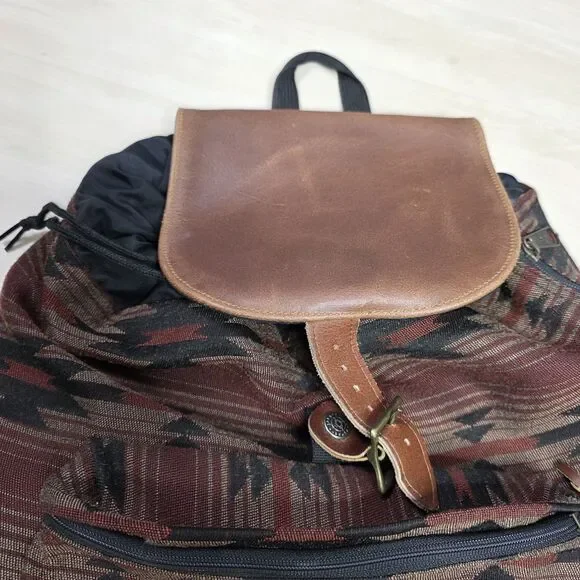 patagonia lightweight black holetm backpack 26l Refugio Day Pack Currents: Dulse Mauve Mounts – All Hardware Provided:T-Track Mount camping_packs removable laptop sleeve keeps Pantheon Hanging Travel Toiletry